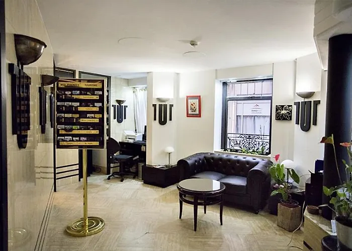 Отель Occitania Centre Matabiau Тулуза